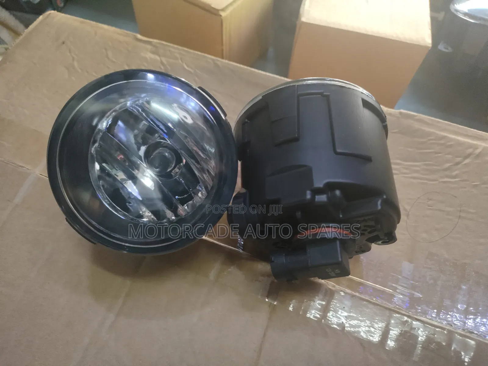 Nissan Tiida Fog Lights