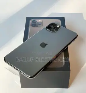 New Apple iPhone 11 Pro Max 256 GB Gray