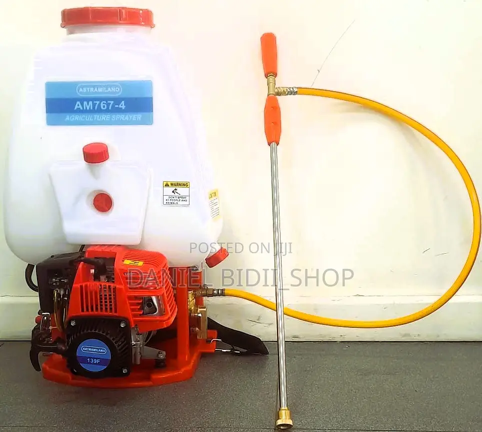 AM767-4 Astramilano 4 Stroke Knapsack Engine Sprayer
