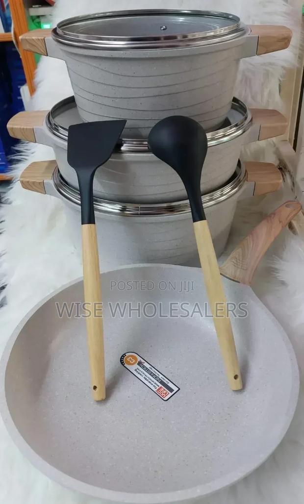 9pcs Ucc Life Granite Nonstick Cookware Set Black //Grey - main view