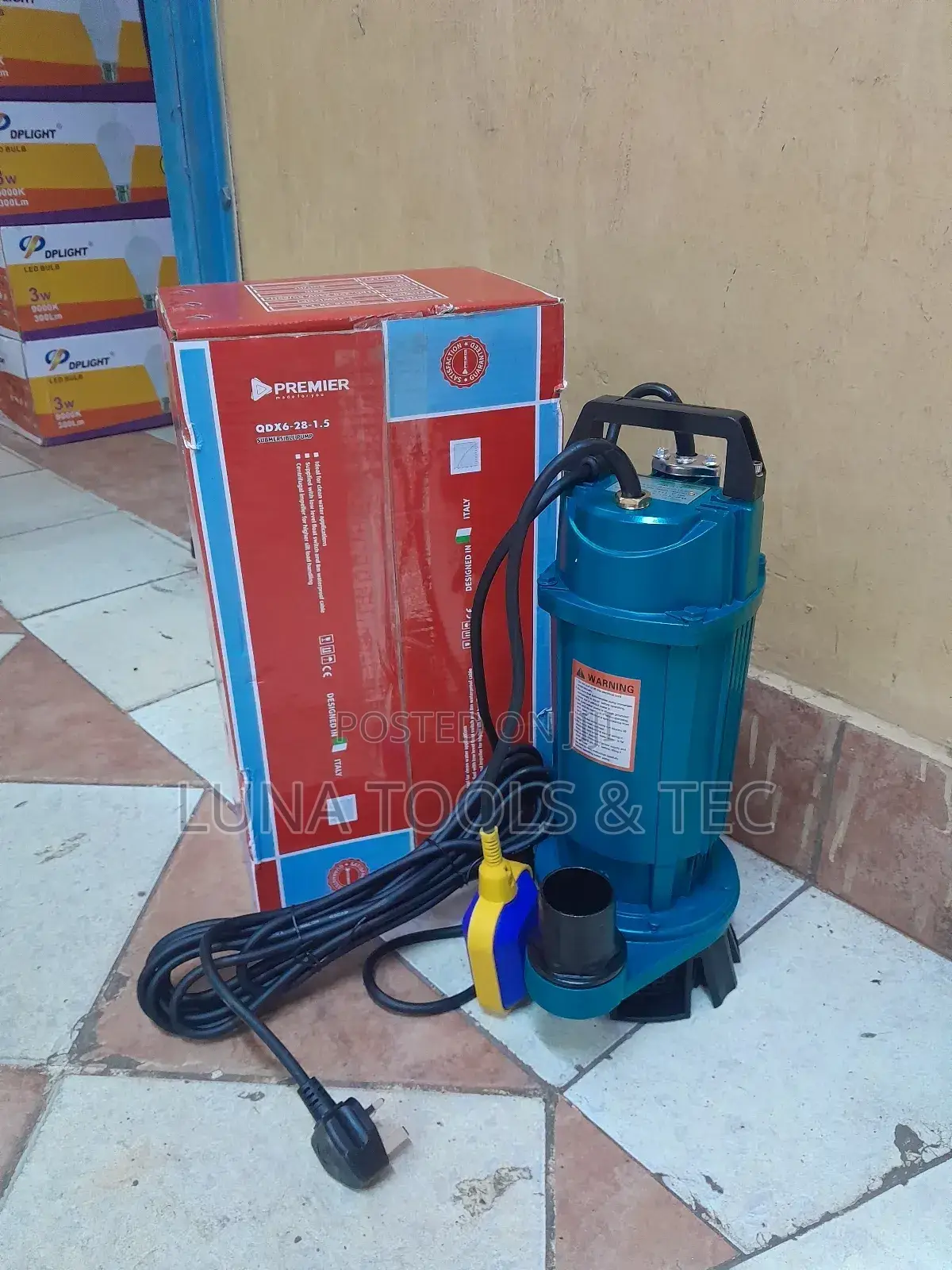 Long Lasting 2hp Premier Submersible Water Pump, 28m Head .