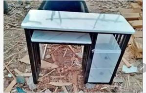 Pedicure Table - main view