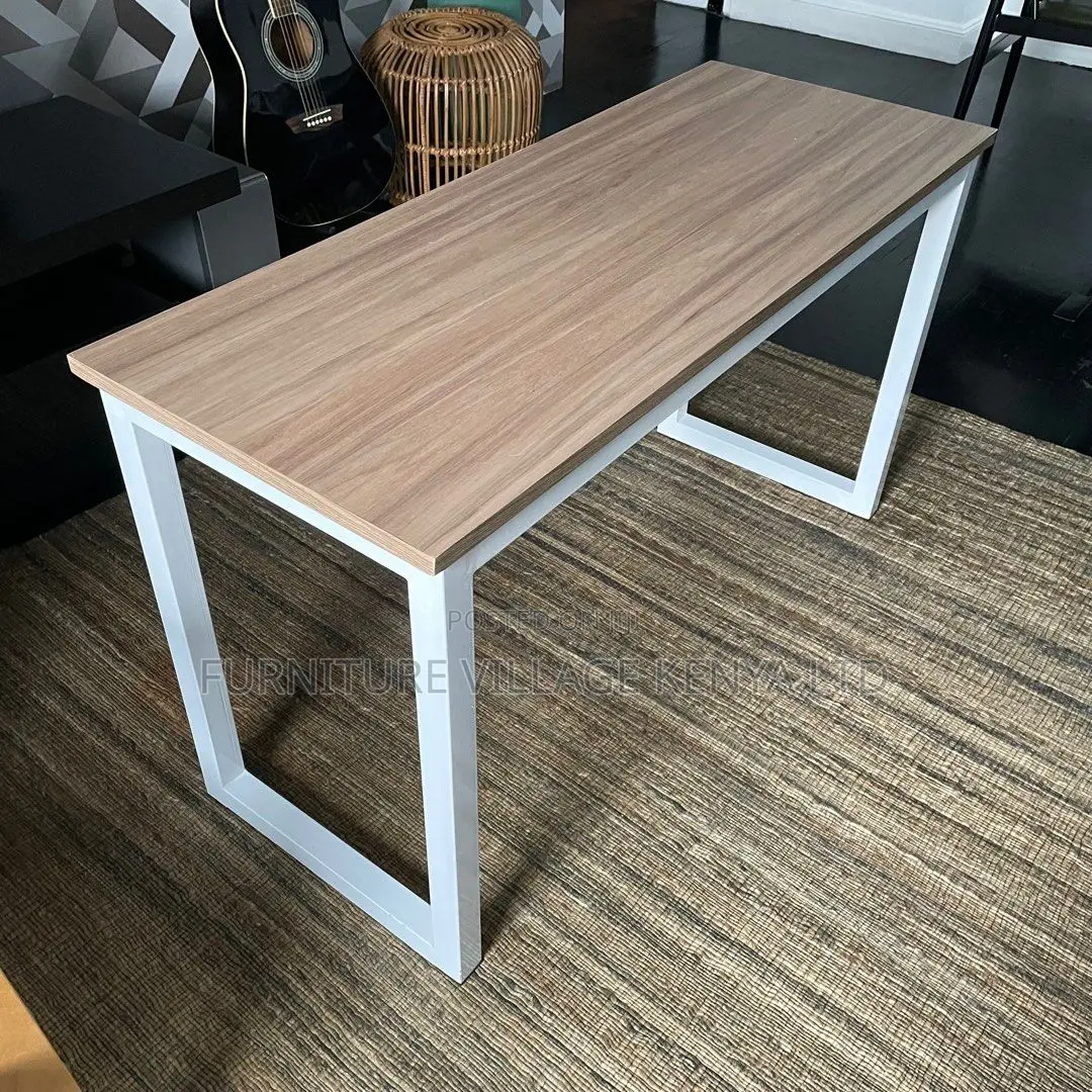 Wood Laminate Study Table