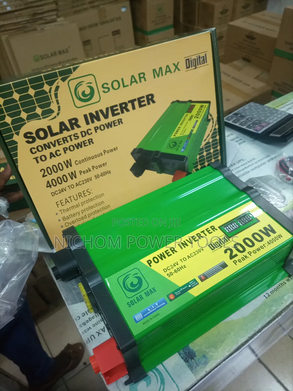 Solar Max Digital 2000watts Solar Power Inverter