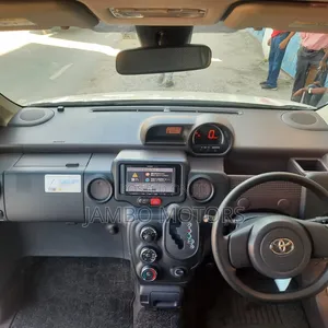 Toyota Porte 1.3 FWD 2017 Beige