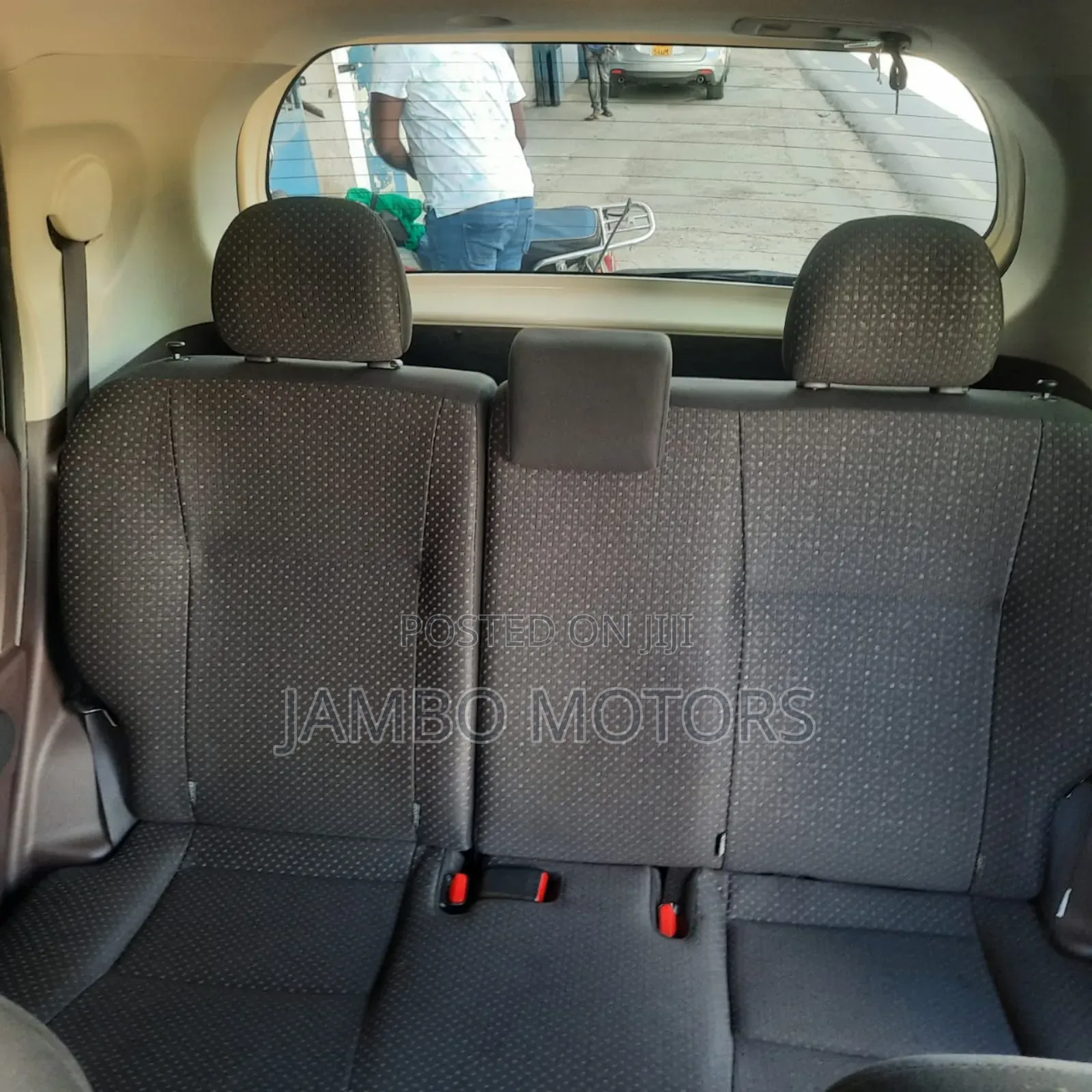 Toyota Porte 1.3 FWD 2017 Beige