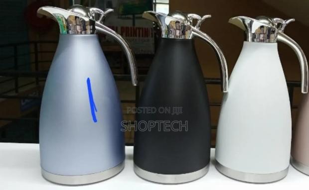 2.0 Litresjp Vacuum Flask Available in Black and White