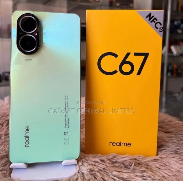 New Realme C67 128 GB Black - main view