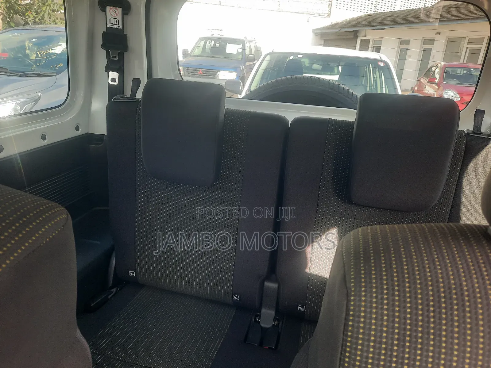 Suzuki Jimny 2019 White