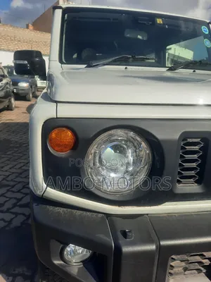 Suzuki Jimny 2019 White