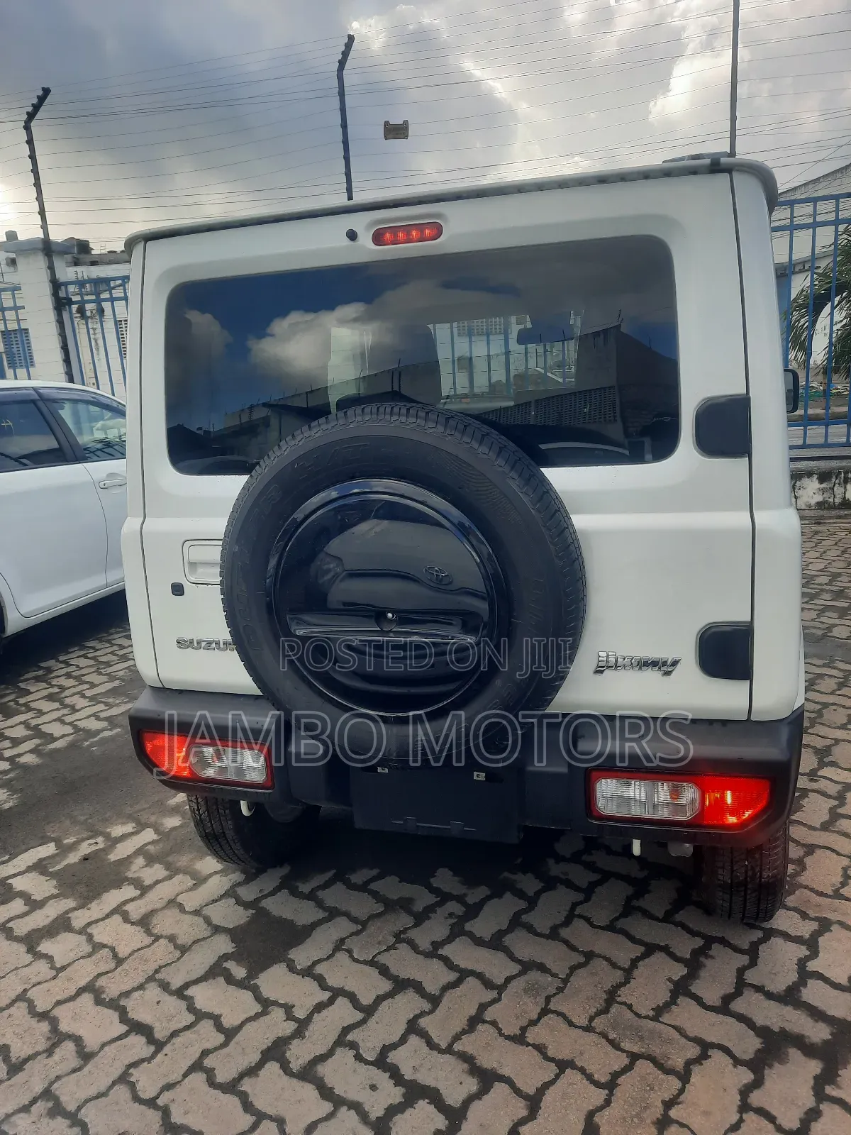 Suzuki Jimny 2019 White
