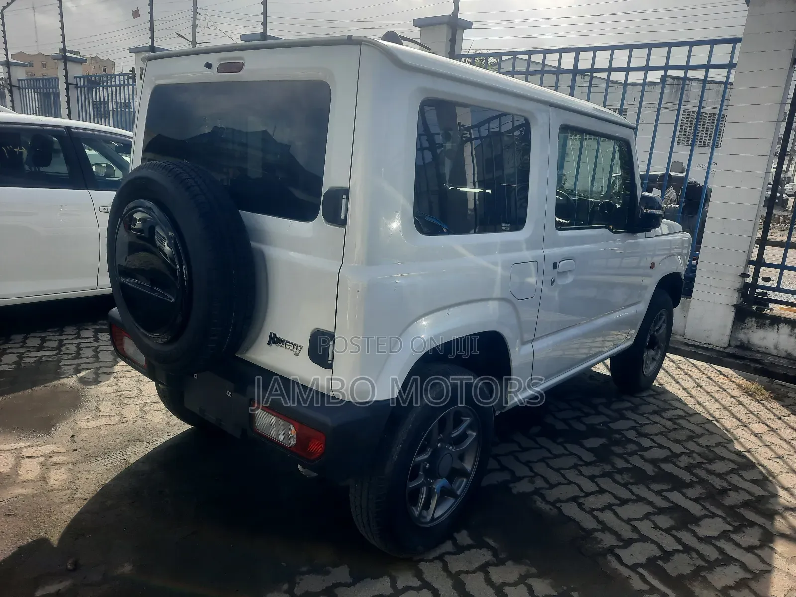 Suzuki Jimny 2019 White