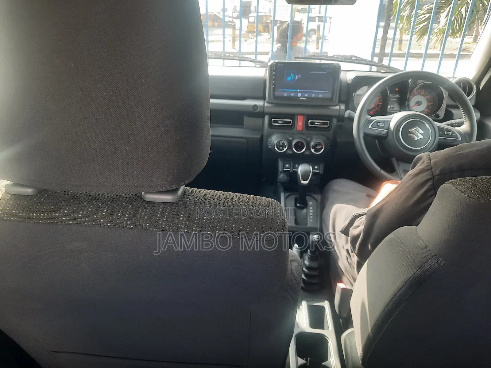 Suzuki Jimny 2019 White