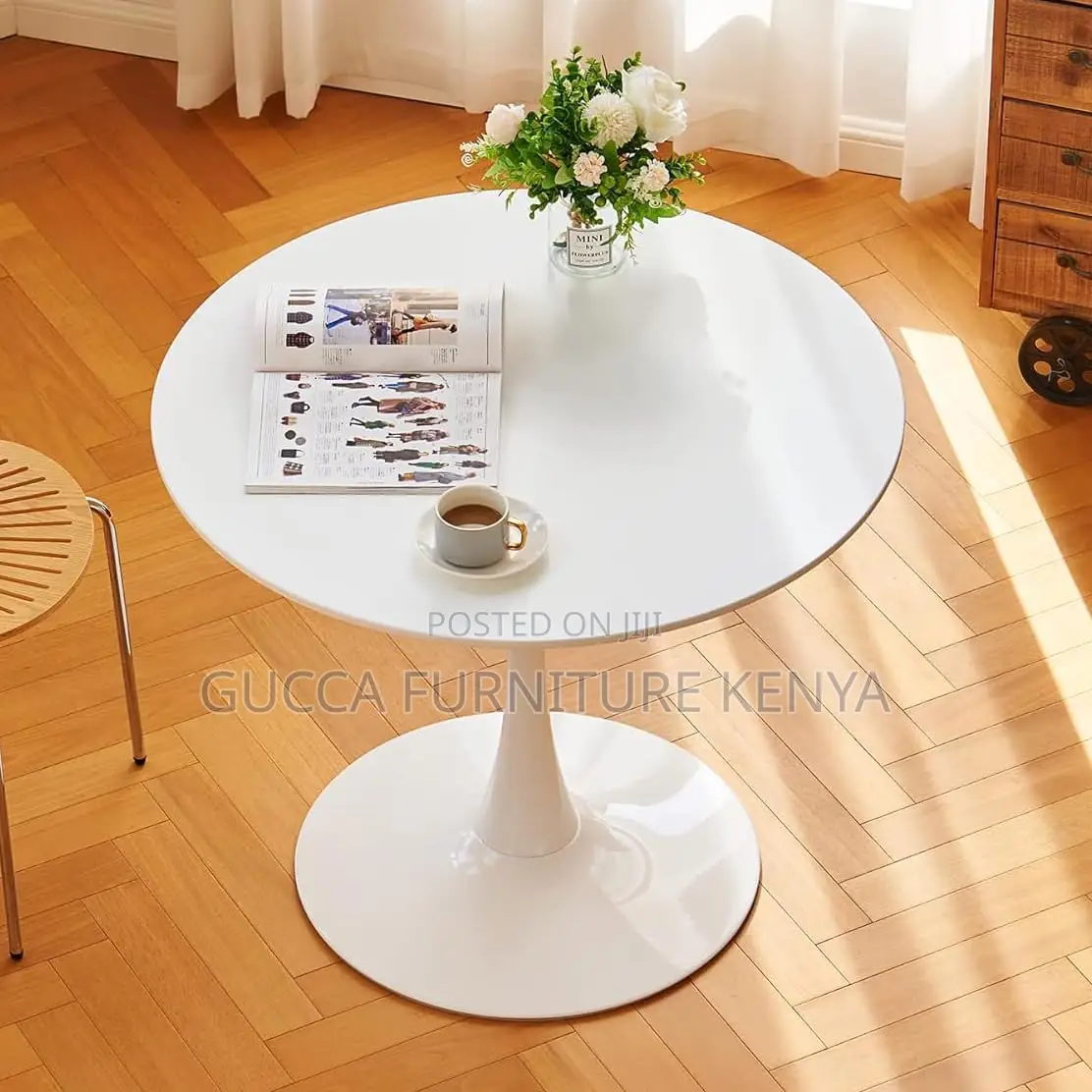 Round White Tulip Table Mid-Century Dining Table With