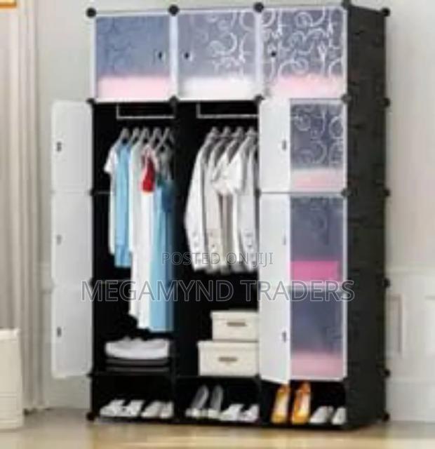 Portable Plastic Wardrobes