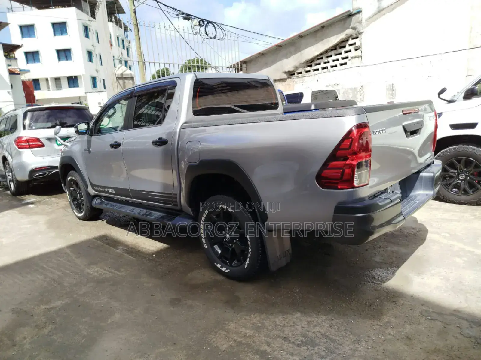Toyota Hilux Revo Double Cab Deisel 2.4 AWD 2019 Brown