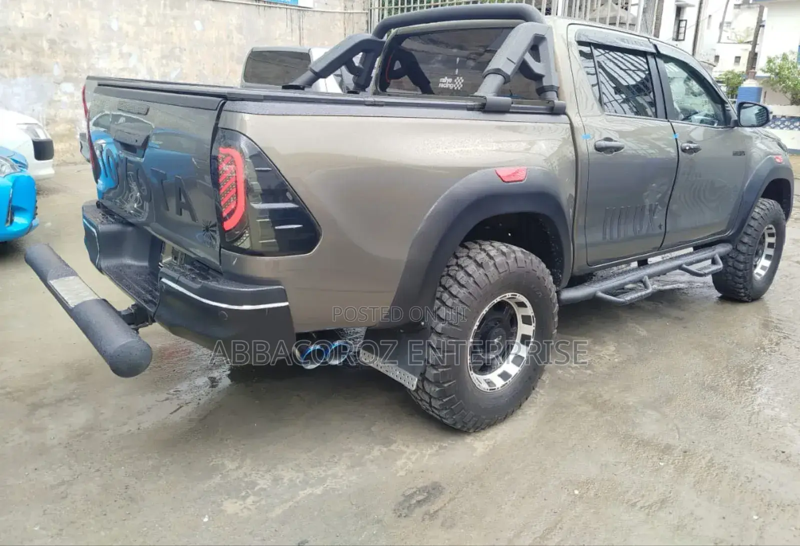 Toyota Hilux 2021 Brown