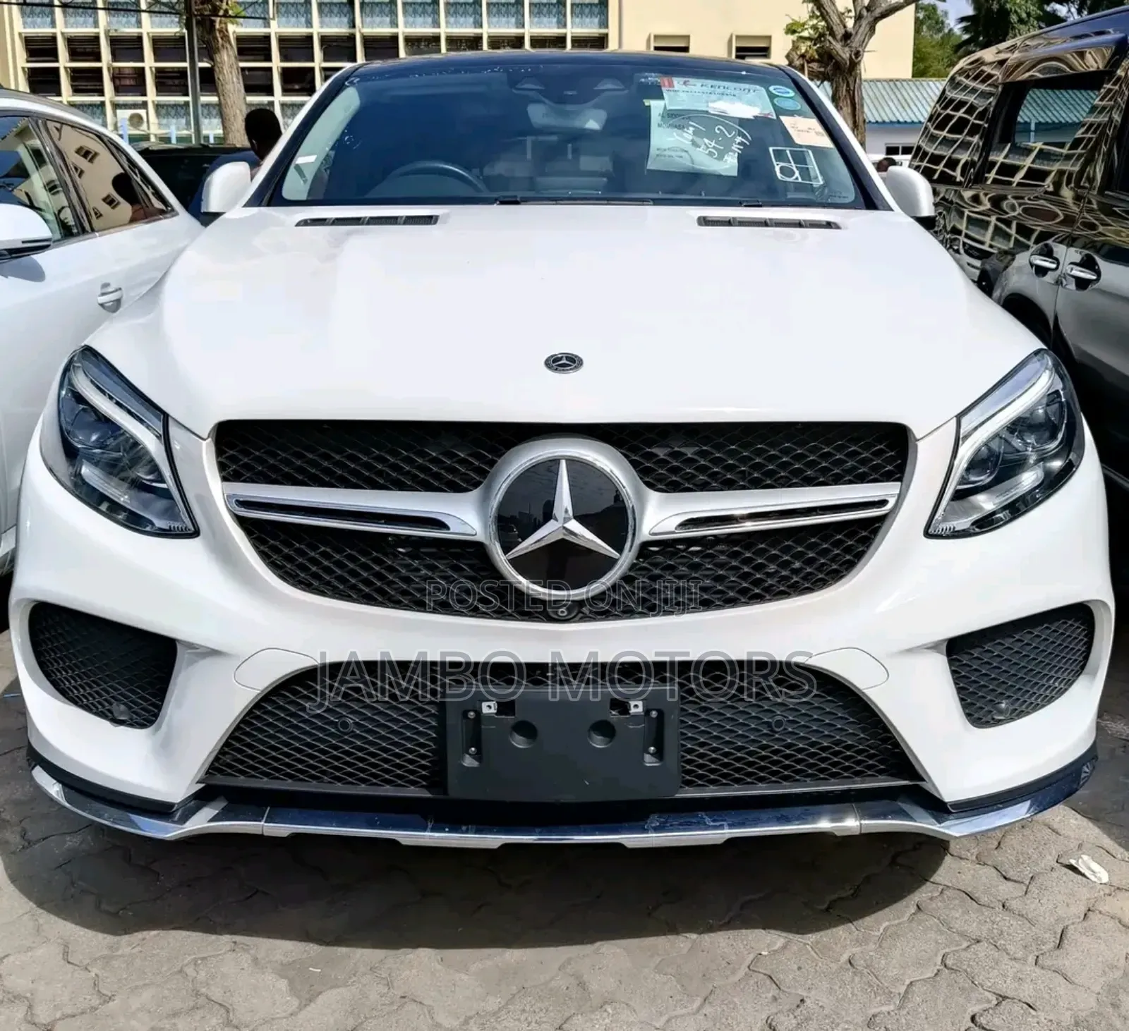 Mercedes-Benz GLE-Class GLE 350d 4MATIC 2018 White