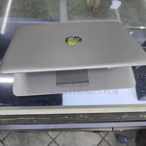 Laptop HP EliteBook 820 G3 8GB Intel Core I5 SSD 256GB
