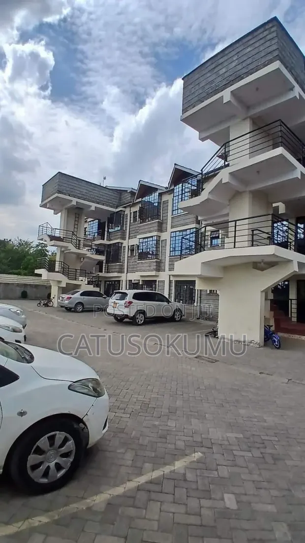 Mini Flat in Gateway Mall Area for rent