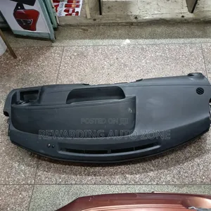 Toyota Rumion Dushbord Airbag.