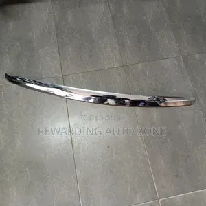 Nissan Sylphy (Blue Bad)2008 Bonnet Chrome.