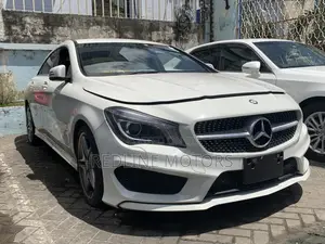 Mercedes-Benz CLA-Class CLA 220 4MATIC Sedan 2016 Pearl