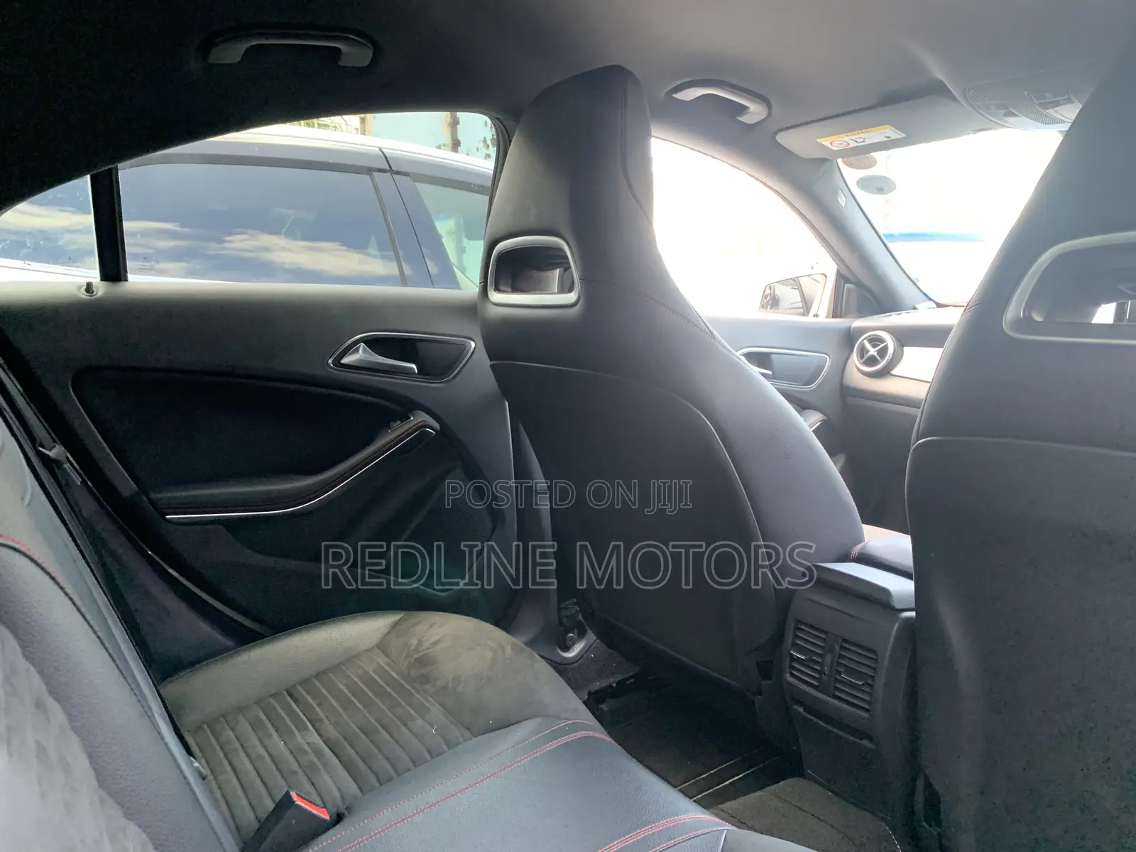 Mercedes-Benz CLA-Class CLA 220 4MATIC Sedan 2016 Pearl
