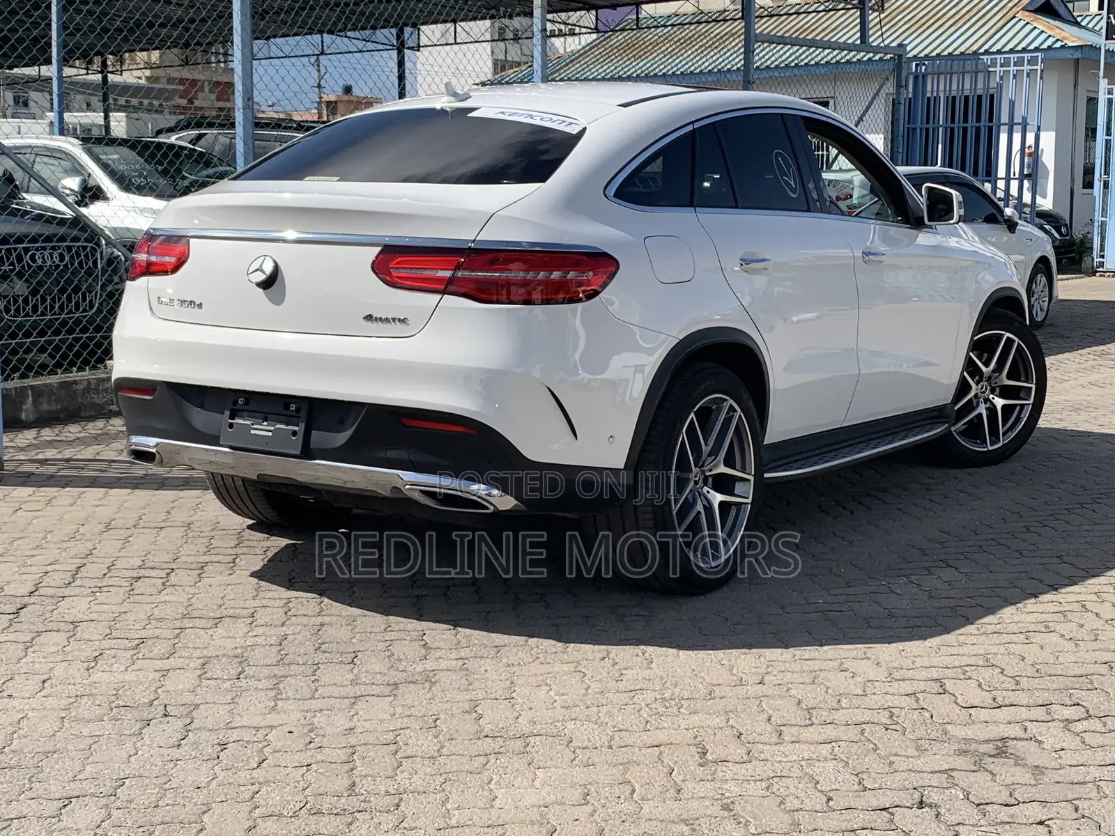 Mercedes-Benz GLE-Class GLE 350d 4MATIC 2018 Off white