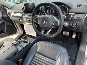 Mercedes-Benz GLE-Class GLE 350d 4MATIC 2018 Off white