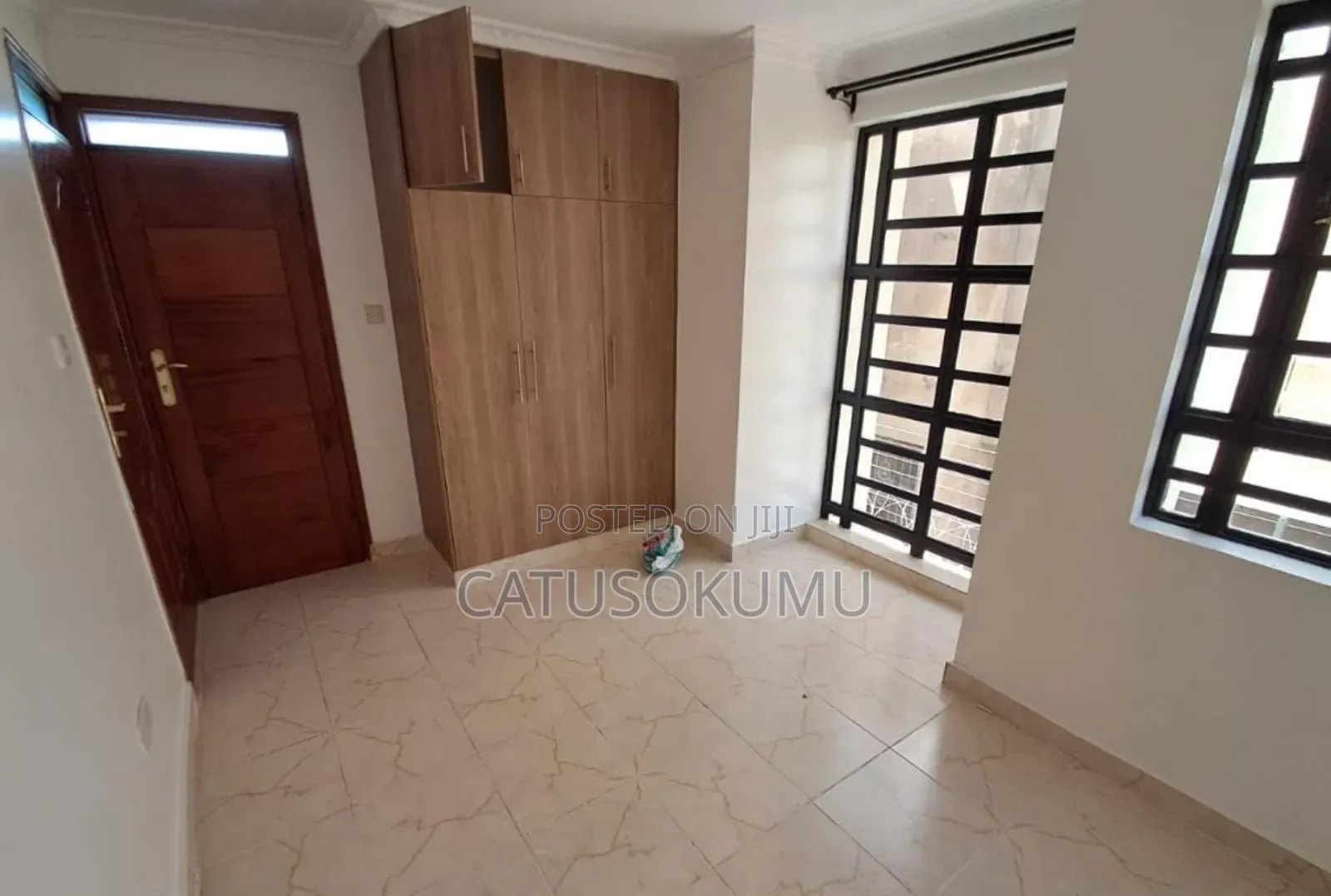 5bdrm Maisonette in Viraj Area for rent