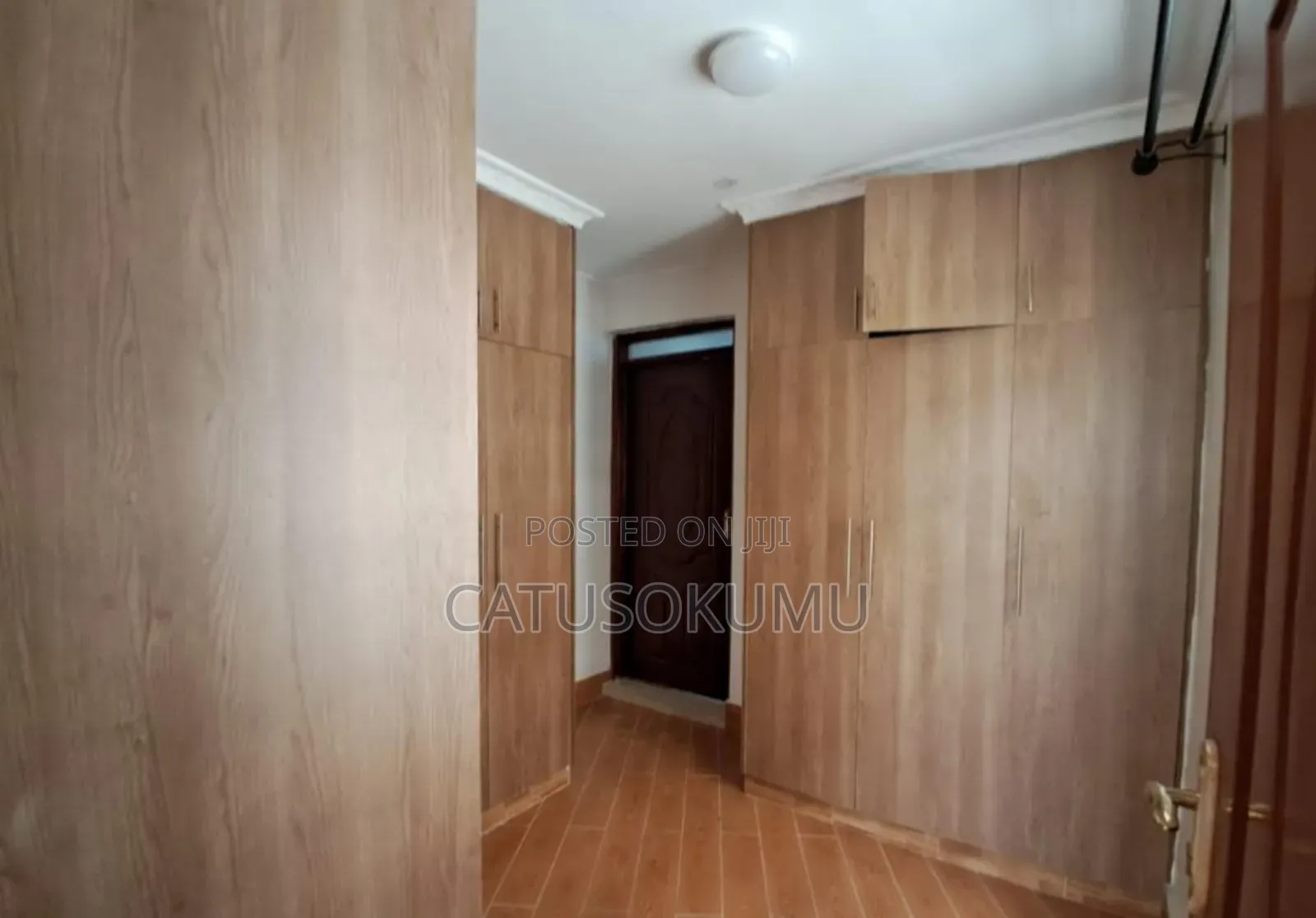 5bdrm Maisonette in Viraj Area for rent