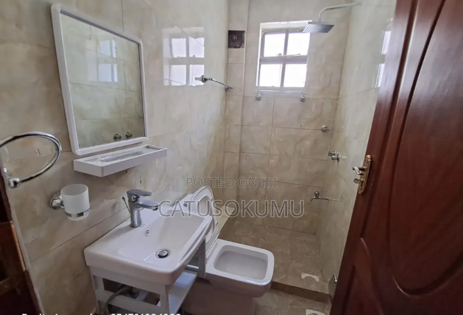 5bdrm Maisonette in Viraj Area for rent