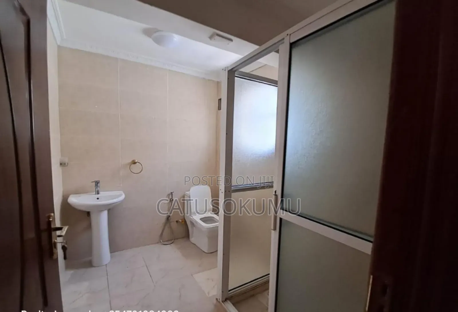 5bdrm Maisonette in Viraj Area for rent