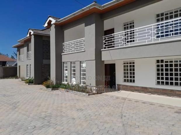 3bdrm Duplex in Katani for rent - thumbnail 19