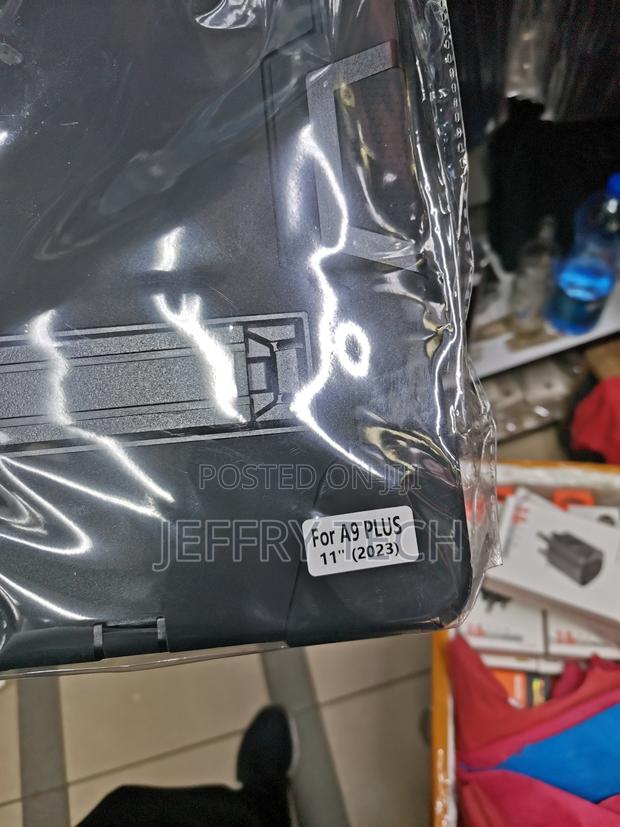 Samsung Galaxy Tab A9 Plus Reinforced Case With Stand - thumbnail 4