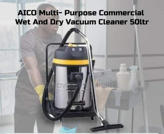 Vacuum Cleaner - main view