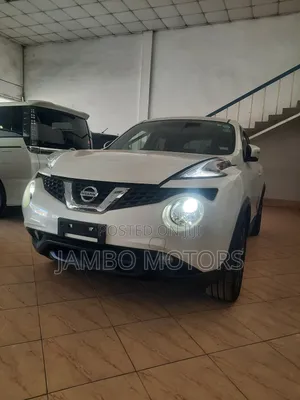 Nissan Juke S FWD 2017 White