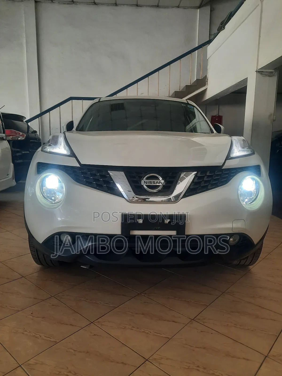 Nissan Juke S FWD 2017 White
