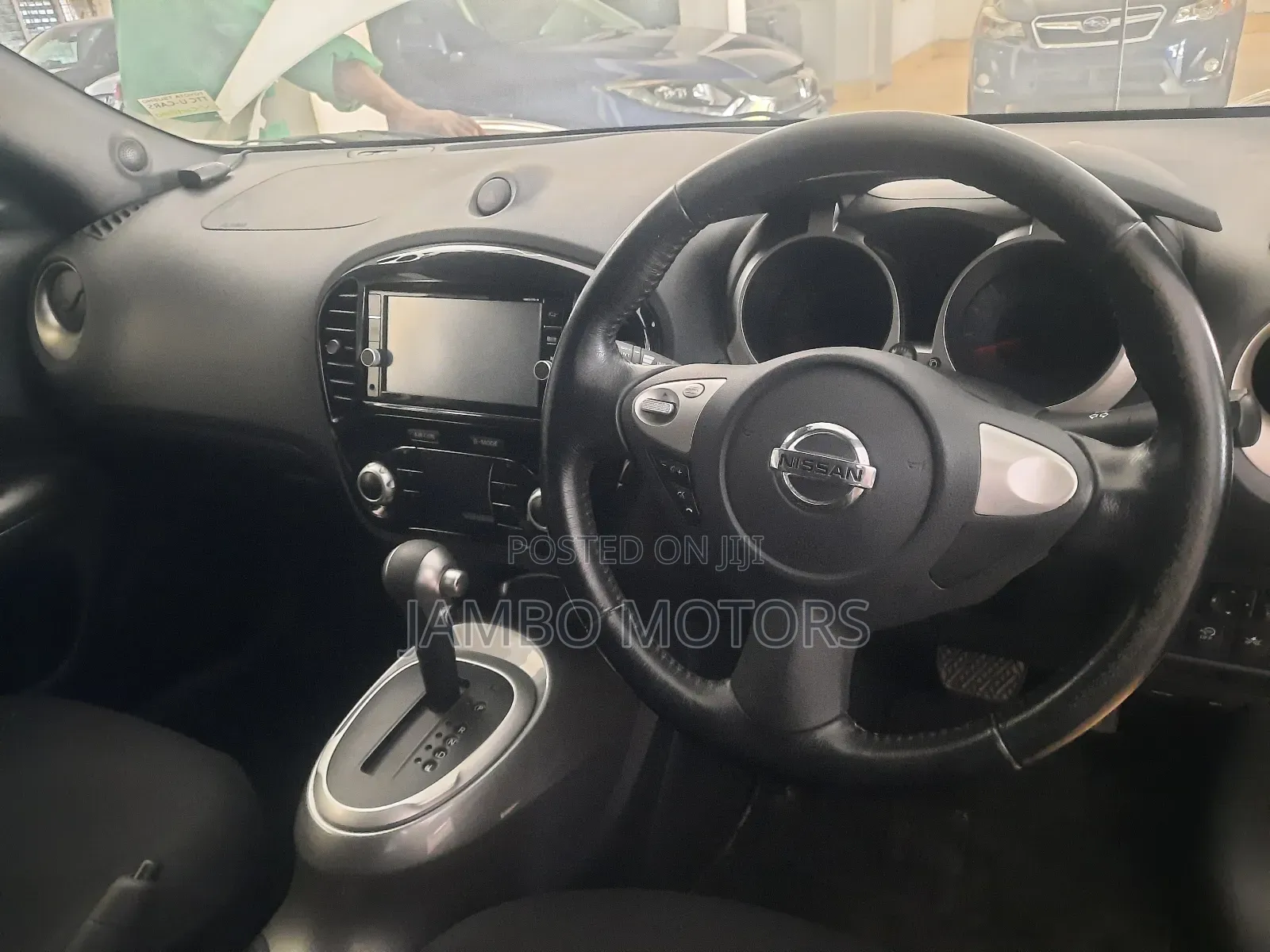 Nissan Juke S FWD 2017 White