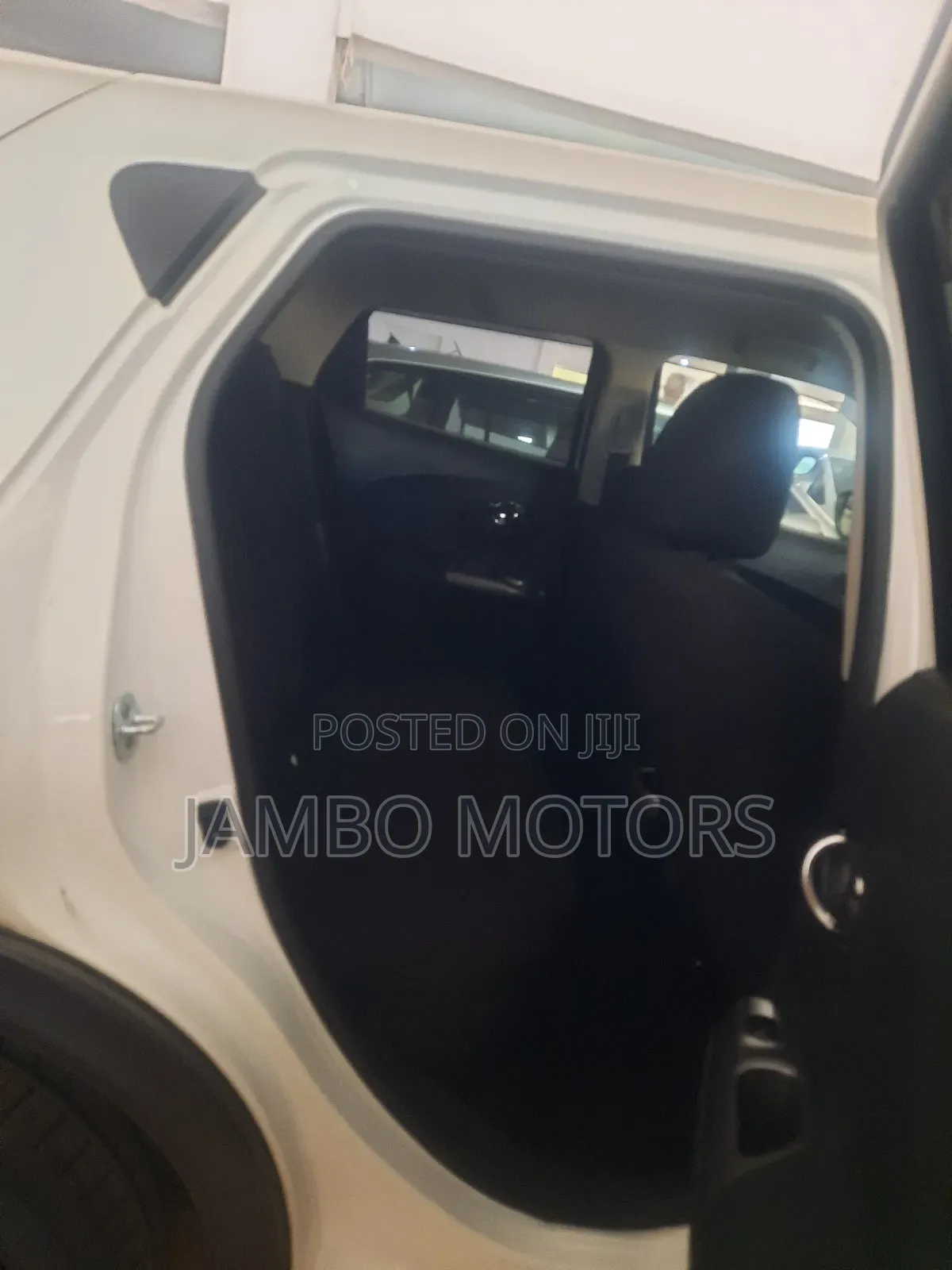 Nissan Juke S FWD 2017 White