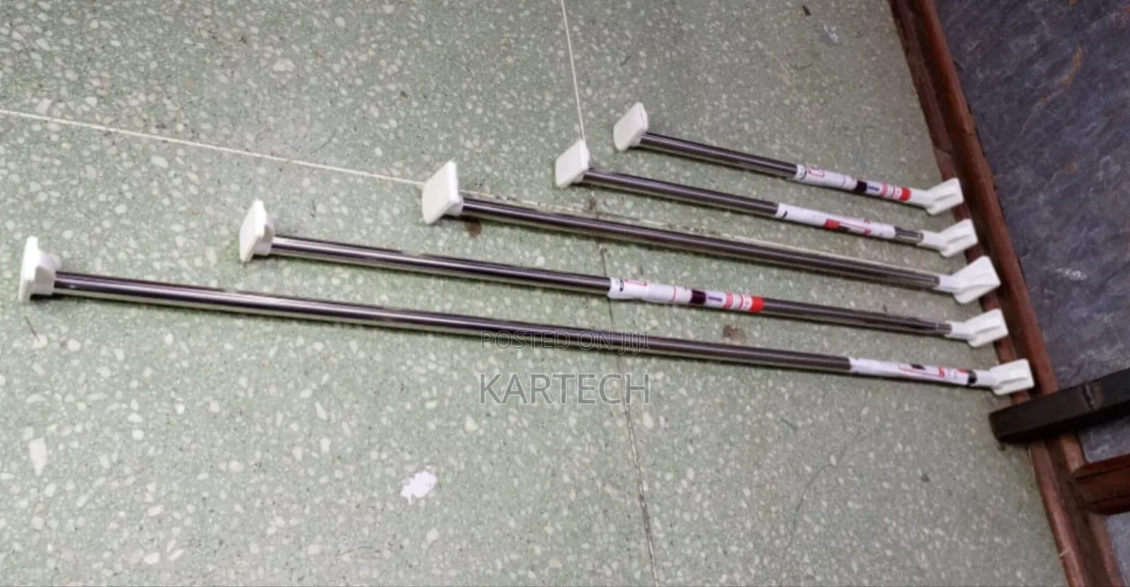 Multipurpose Extendable Telescopic Rod 90 - 160cm