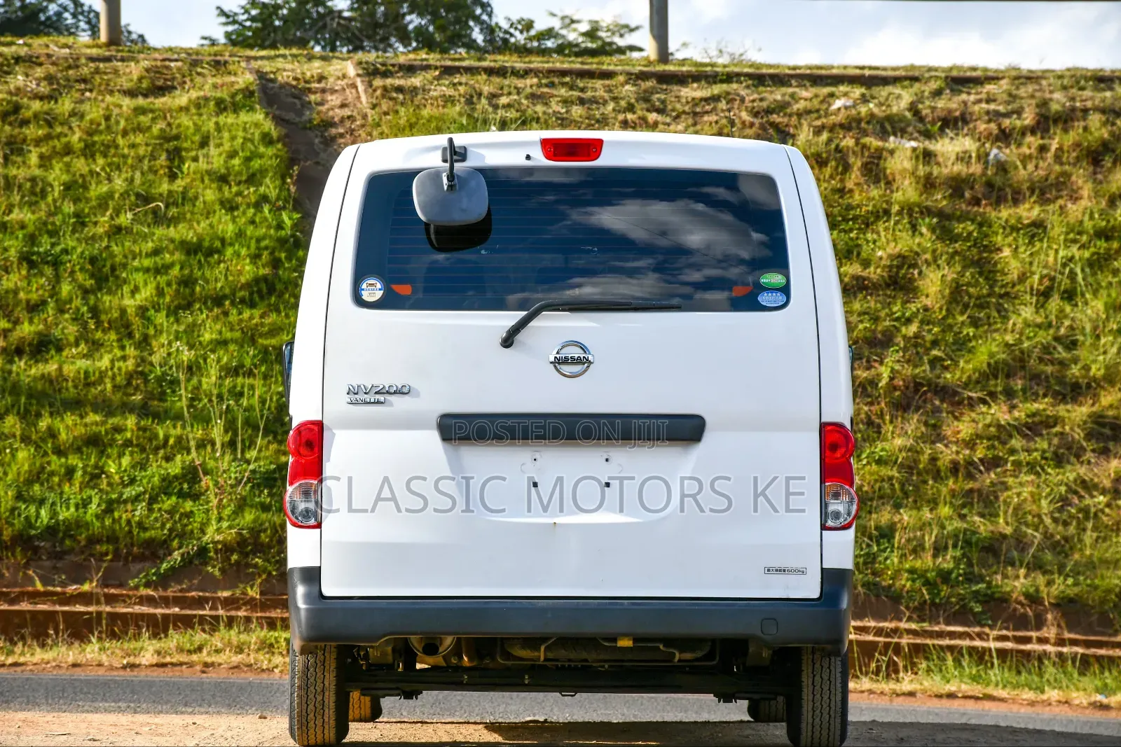 Nissan NV200 2018 White