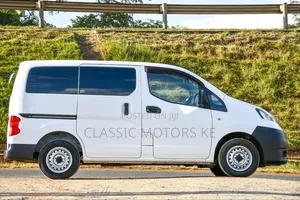 Nissan NV200 2018 White