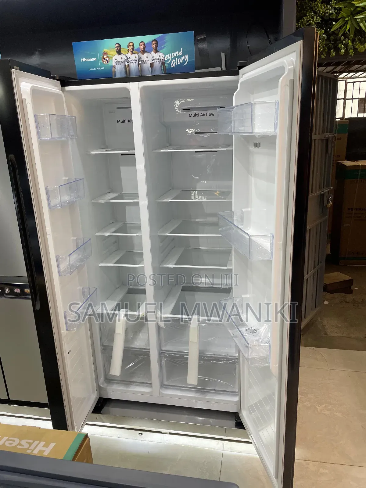 Hisense Side by Side Fridge 518l (Black) Ref518dr