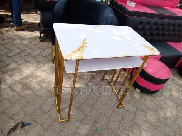 Manicure Table - thumbnail 2