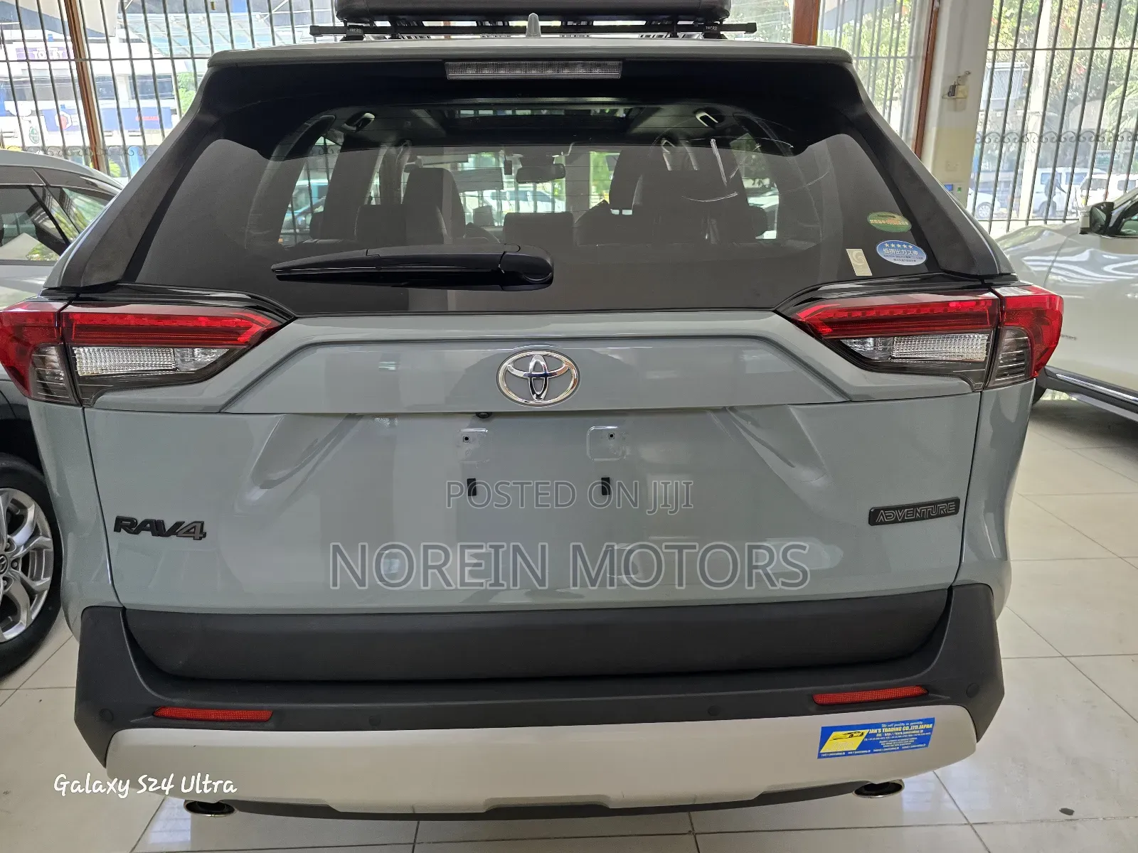 Toyota RAV4 2021 Green