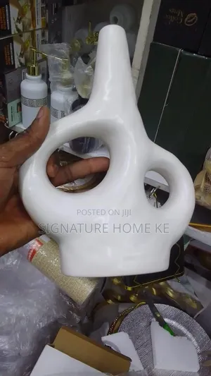Avatar Face Decorative Flower Vase