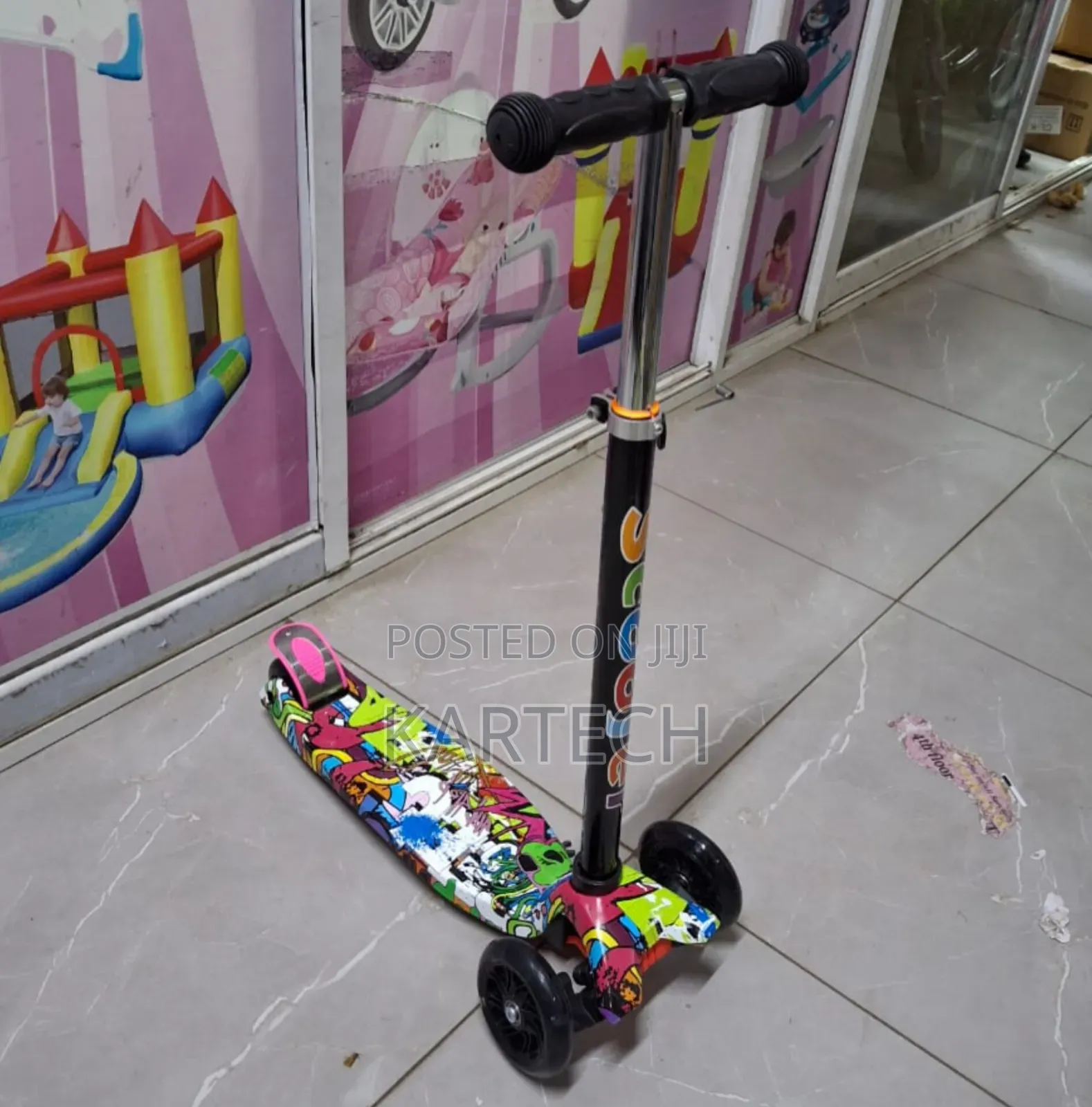 Graffiti Scooters Adjustable Handle Height 60kgs
Ages 3-10