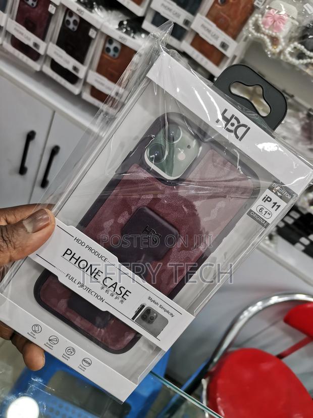 iPhone 11 HDD Standing Grip Maroon Camo Cover - thumbnail 3